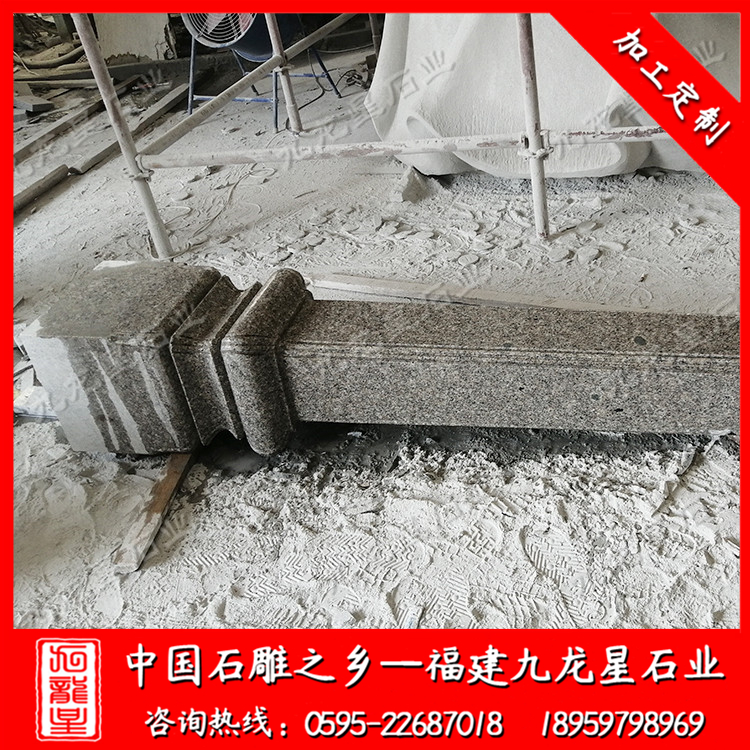 廣東汕頭潮南區(qū)貴嶼鎮(zhèn)--石柱、香爐