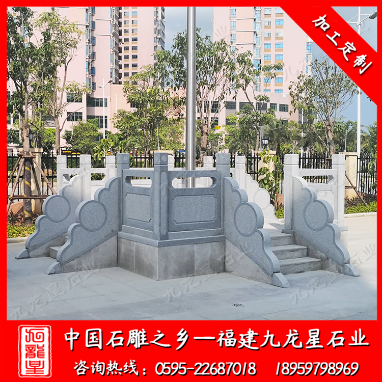 洛江實(shí)驗(yàn)小學(xué)第二校區(qū)--旗臺(tái)欄桿、人物雕塑